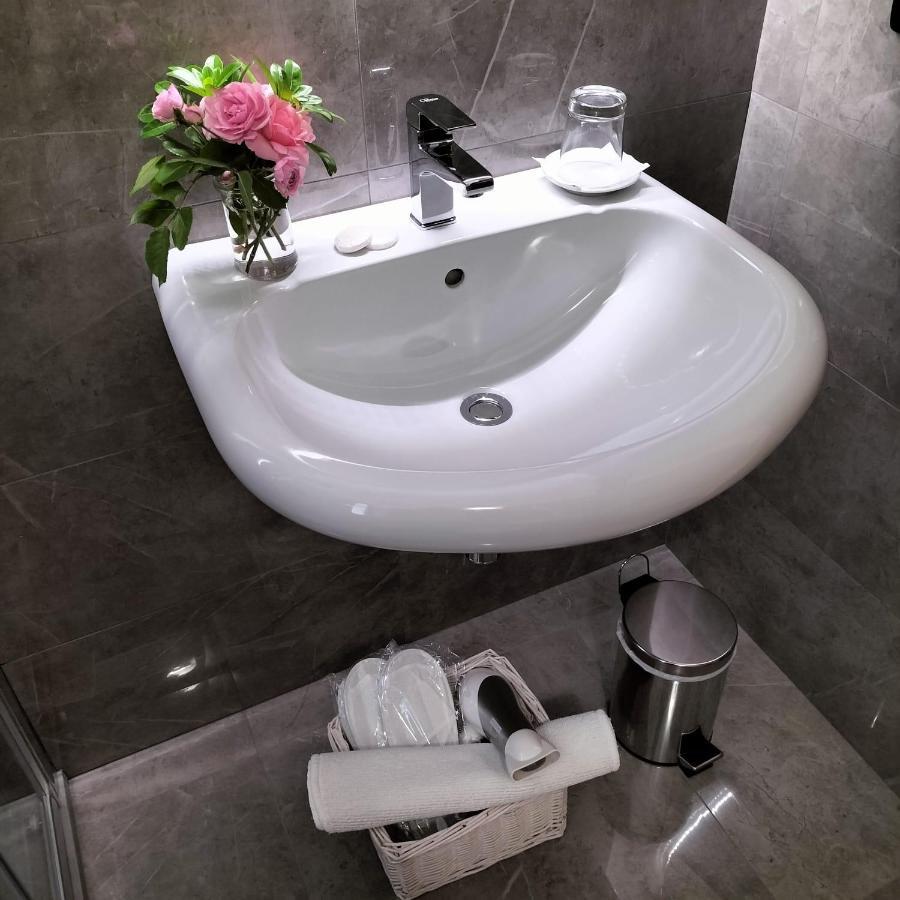 Stella D'Italia Bed & Breakfast Sparone Екстериор снимка